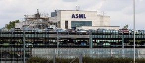 Нідерланди намагаються запобігти поширенню ASML за кордоном