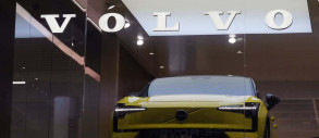 Volvo реорганизует китайский бизнес, чтобы противодействовать остановке продаж