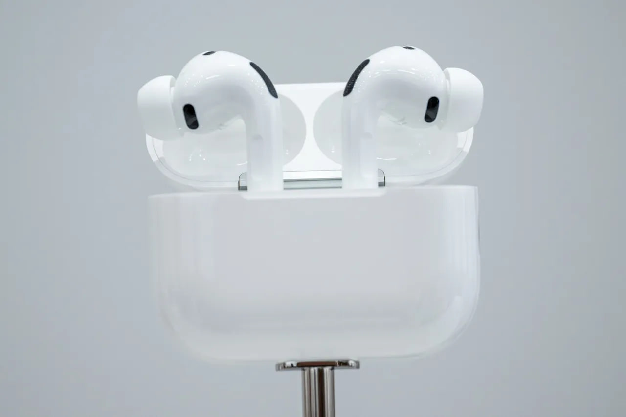AirPods