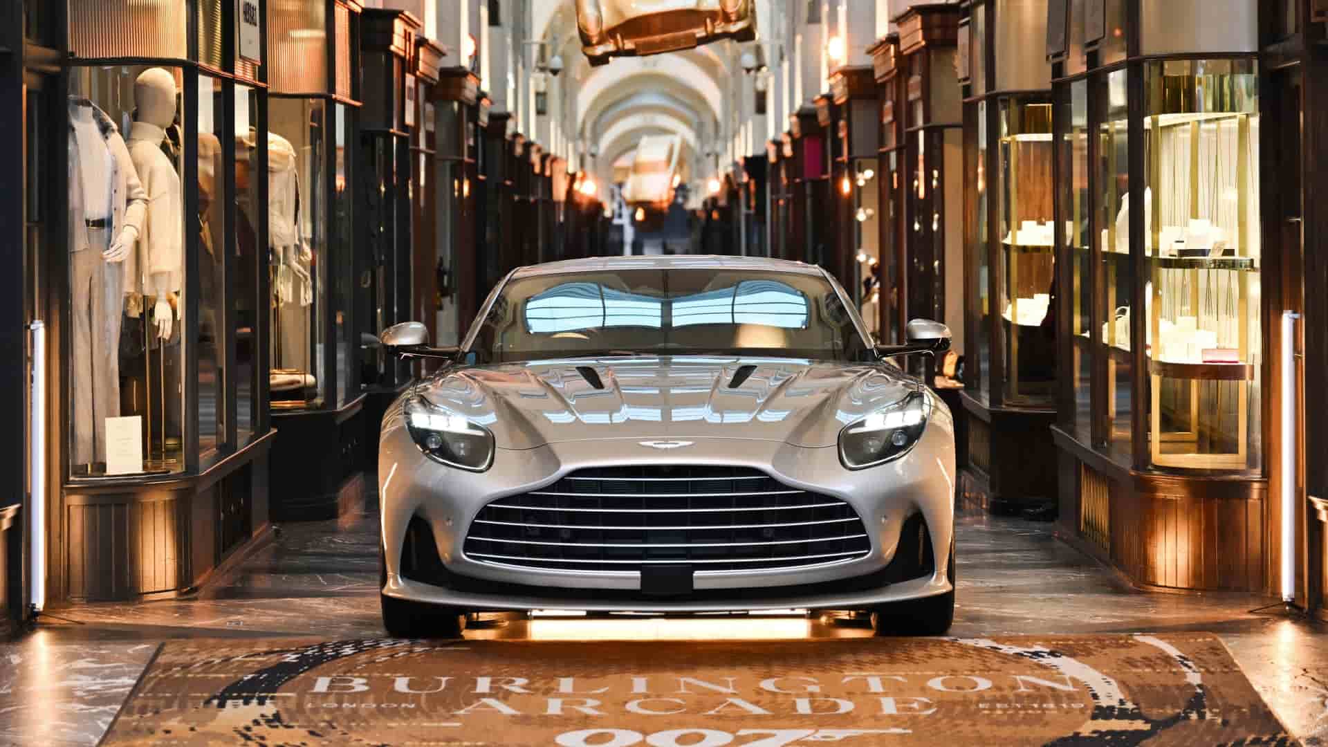 Акції Aston Martin 